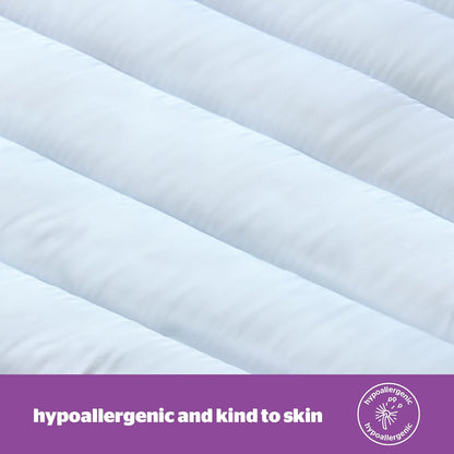 Silentnight Deep Sleep Mattress Topper Double Bed - Soft Supportive Comfortable Durable Bed Topper with Easy Fit Elasticated Straps - Hypoallergenic and Machine Washable - Double - 190x135cm