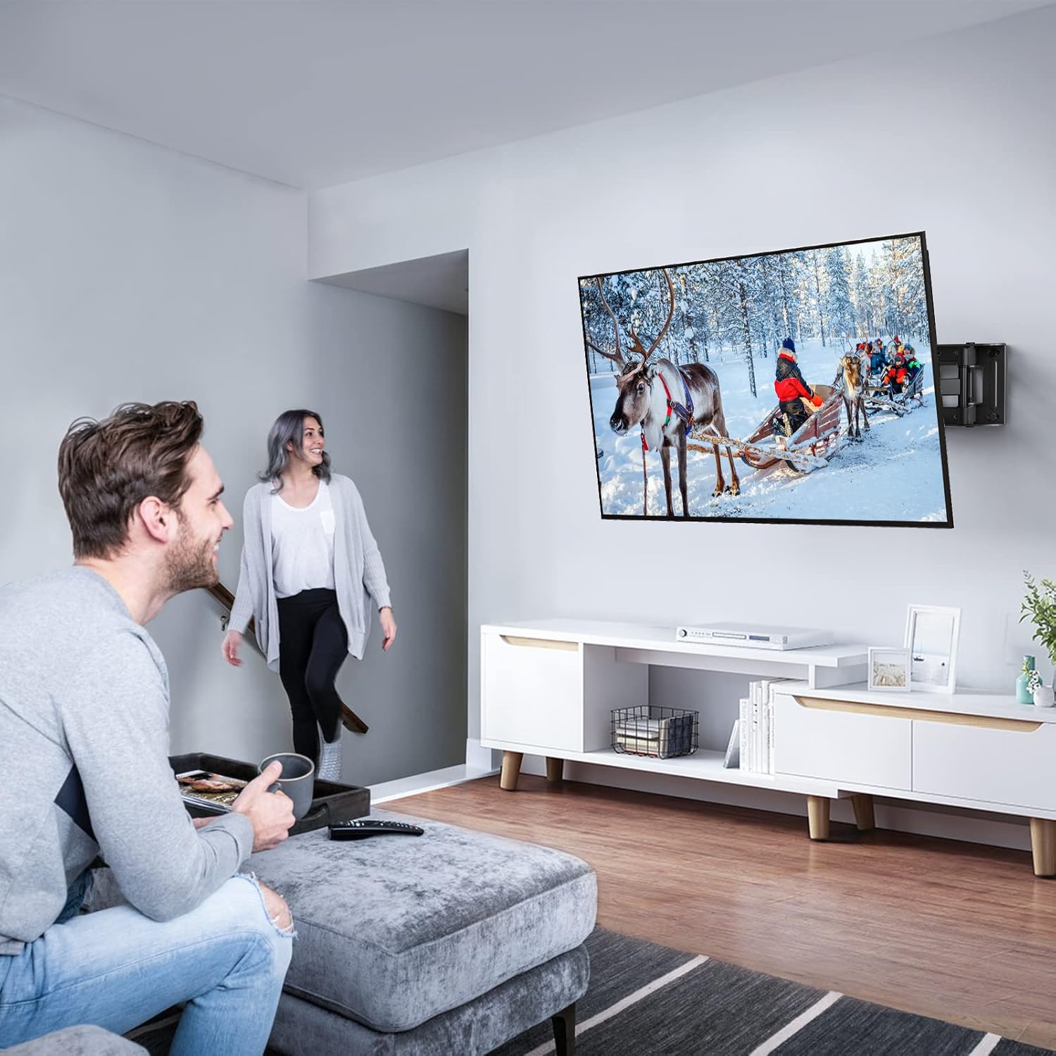 TV Wall Bracket, Swivel Tilt Wall Mount for 26-70 Inch Flat & Curved TVs up to 45kg, TV Bracket Max. VESA 400x400mm