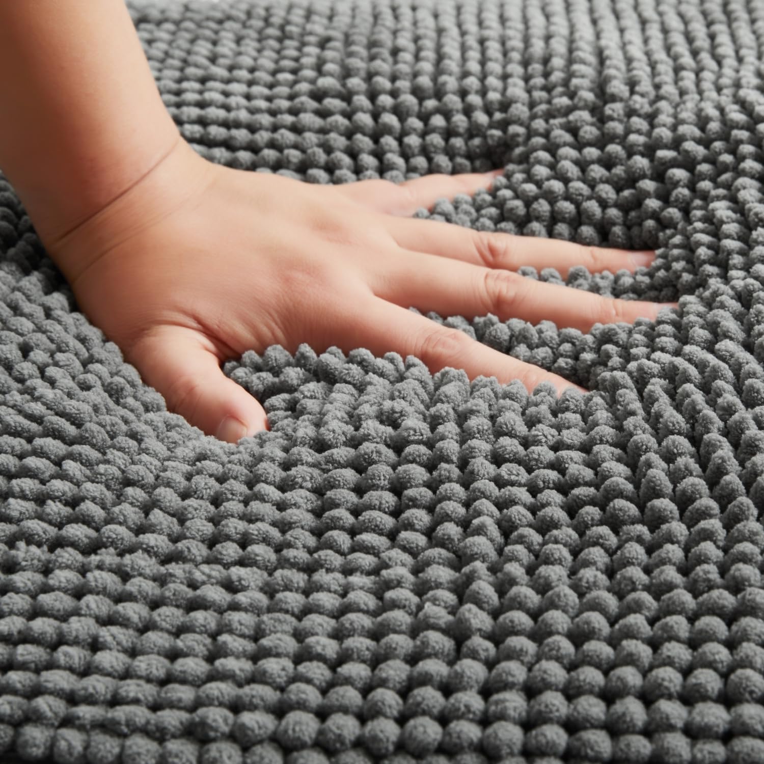 Bath Mat Non Slip Anti Mould 40 x 60 cm – Grey Chenille Bathroom Mat Extra Soft & Fluffy Bathmat Machine Washable Super Water Absorption Shower Mat