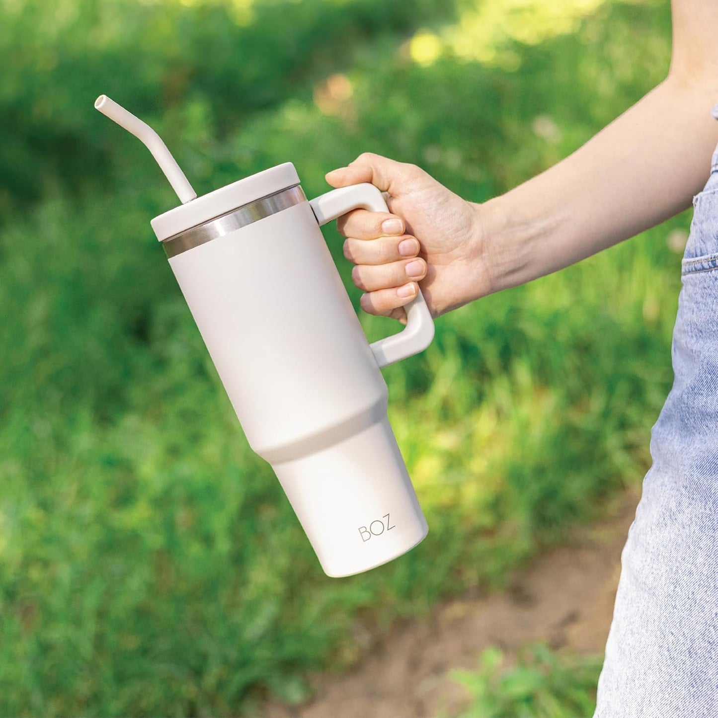 BOZ 40 oz Tumbler with Handle and Straw Lid - Cupholder-Friendly, Insulated Stainless Steel Water Bottle, Reusable Travel Mug, Ideal for Hot & Cold Beverages (White)