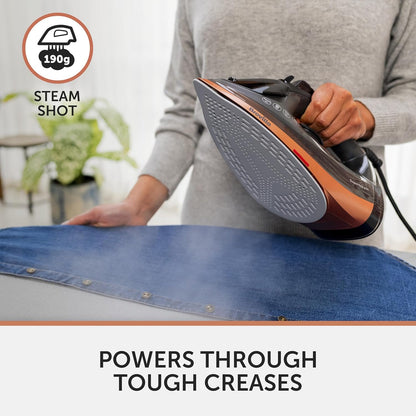 Breville SuperSteam Steam Iron | 2600 W | 190g/min Steam Shot | Smooth Ceramic Soleplate | 300 ml Water Tank | 2m Cord with 360° Action | Black & Copper | VIN442