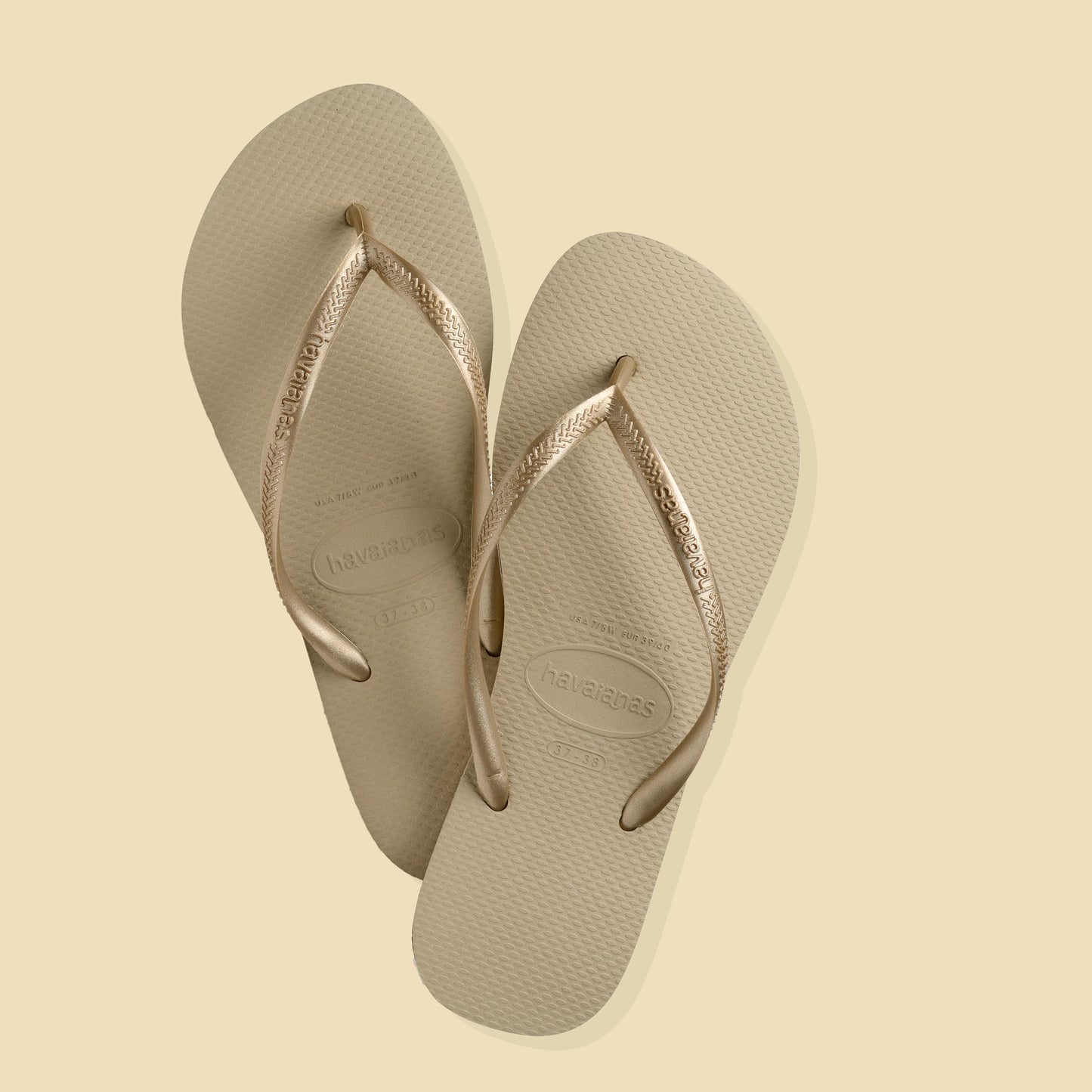 Havaianas - Slim, Stylish, Durable and Versatile Flip-Flops, with Textured Sole for Grip and Support, Women