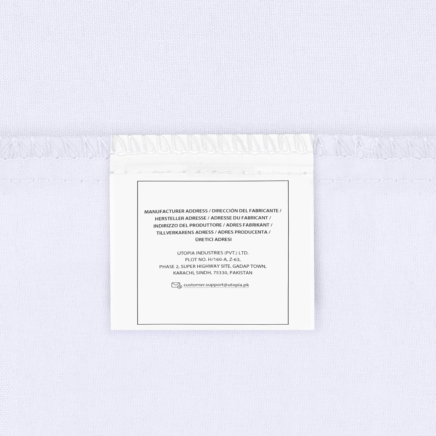 Utopia Bedding Fitted Sheet Double, White - Deep Pocket 14 inch (35 cm) - Easy Care - OEKO-TEX Certified - Soft Brushed Microfibre Fabric - Shrinkage and Fade Resistant - Bottom Sheet