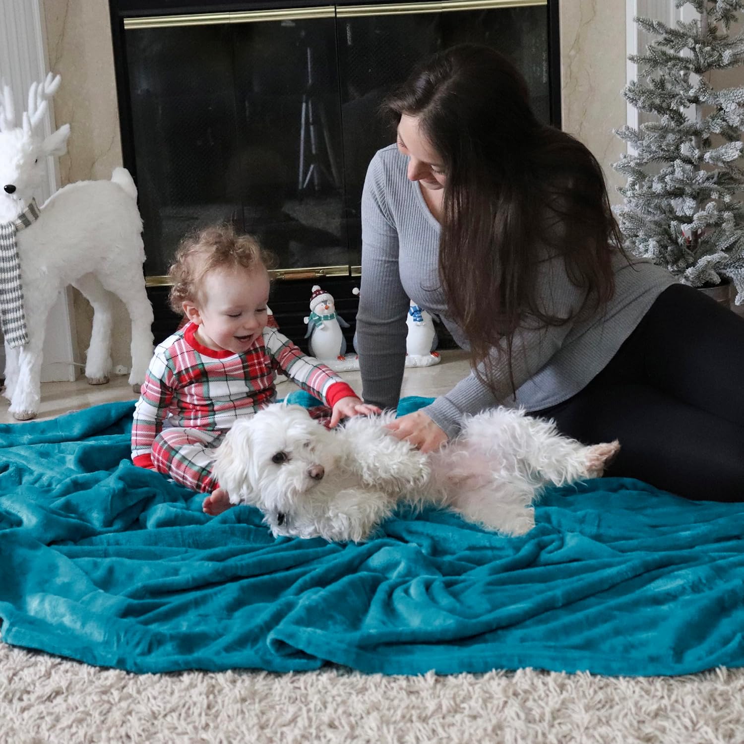 Bedsure Fleece Blanket for Bed - Soft Cosy Fluffy Throw Blankets, Warm Large Throws for Audlts, Teal, 220x240 cm