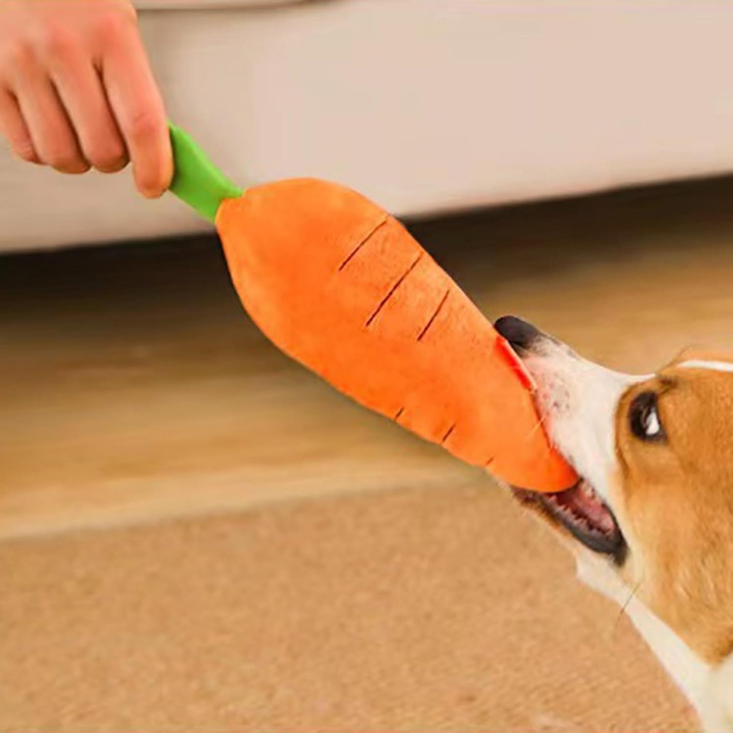 TUGME Cute Carrot With Soft Squeaker Carrot Shape Pet Plush Toy With Sound Bite-Resistant Soft Comfortable Dog Toy