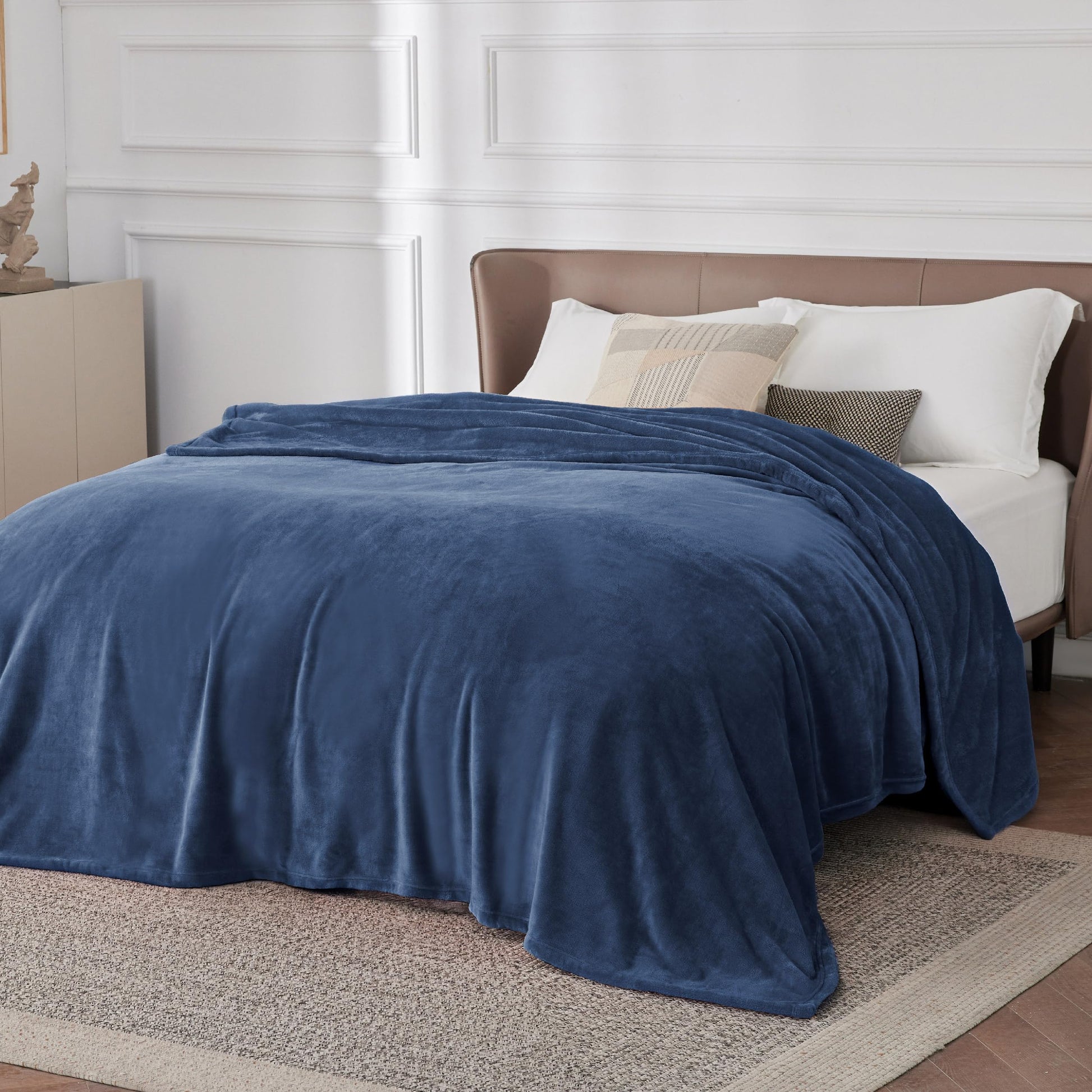 Bedsure Fleece Blanket for Bed - Soft Cosy Fluffy Throw Blankets, Warm Large Throws for Audlts, Teal, 220x240 cm