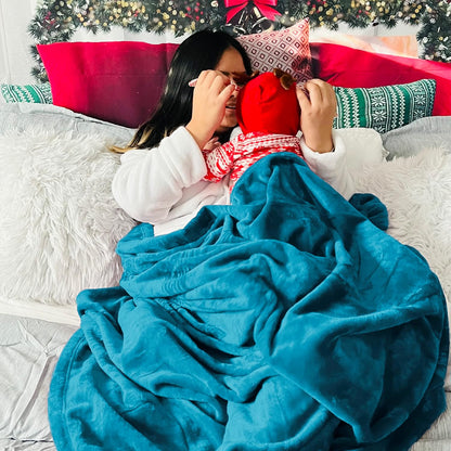 Bedsure Fleece Blanket for Bed - Soft Cosy Fluffy Throw Blankets, Warm Large Throws for Audlts, Teal, 220x240 cm