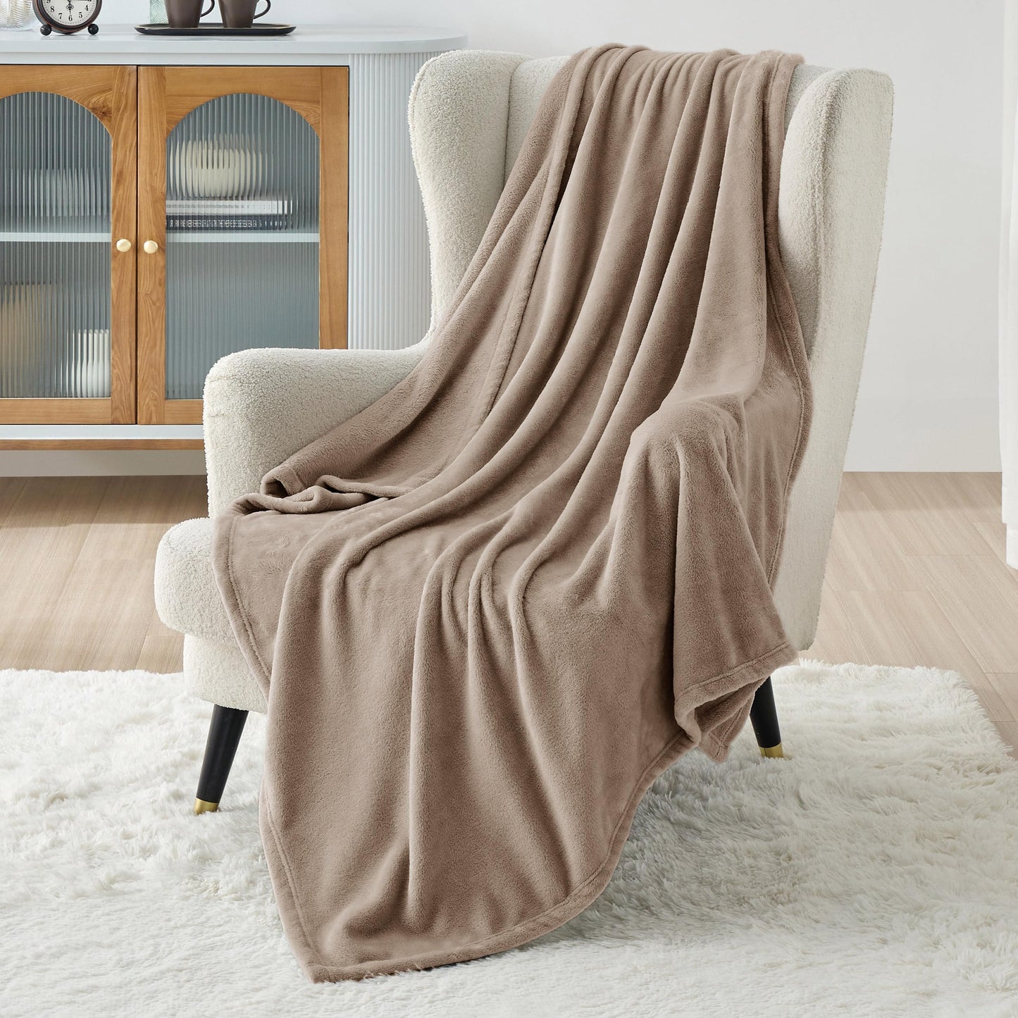 Bedsure Fleece Blanket for Bed - Soft Cosy Fluffy Throw Blankets, Warm Large Throws for Audlts, Teal, 220x240 cm
