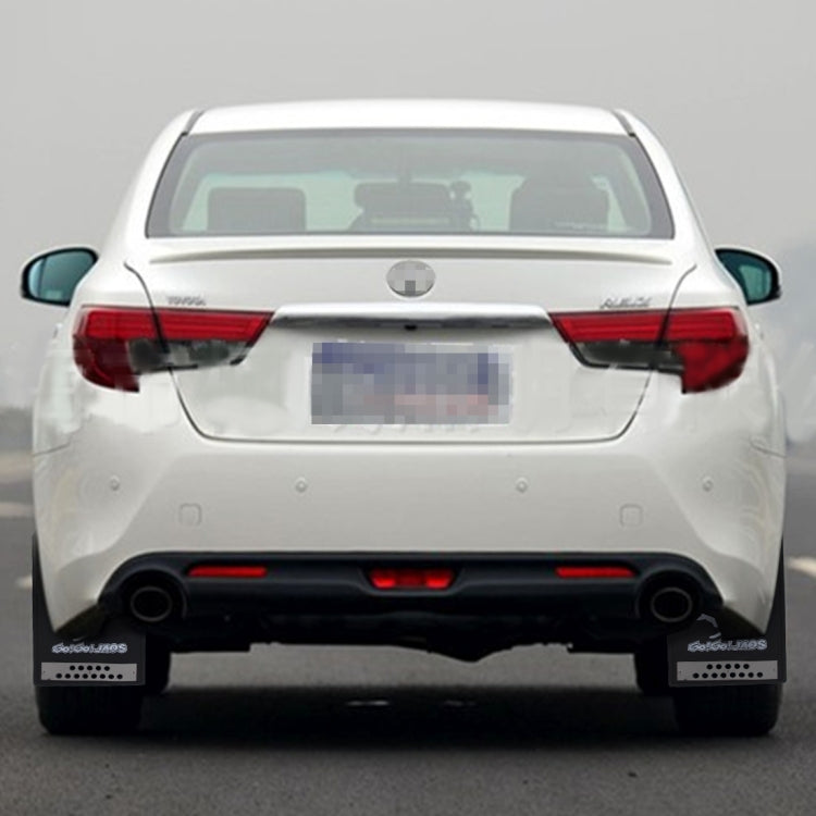 Premium Heavy Duty Molded Splash Front and Rear Mud Flaps Guards, Medium Size, Random Pattern Delivery
