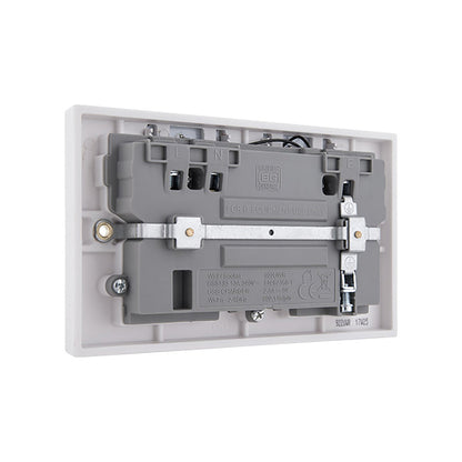 British General Square Edge 13A 2 Gang Switched Socket with Wi-Fi Extender + 1x USB-A 2.1A - White