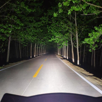 40W White Light Motorcycle LED Spotlight Headlight Car Front Bumper Light Off-Road Vehicle Modified Roof Light, White Light
